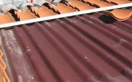 Montaje de Onduline Bajo Teja