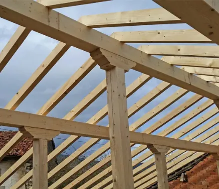 construcción de cubierta nueva de madera en olvega, soria