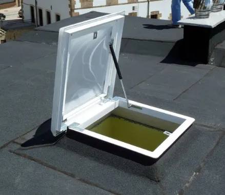 hacer un hueco nuevo en la cubierta de una vivienda en Soria